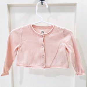 Baby GAP sweater 6-12 mo Excellent Condition!